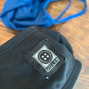 Jolyn suit black size 26/28